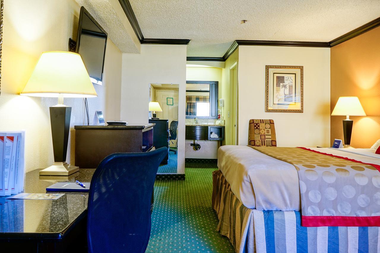 รามาดา บาย วินด์แฮม ออนแทริโอ Hotel ออนตาริโอ ห้อง รูปภาพ
